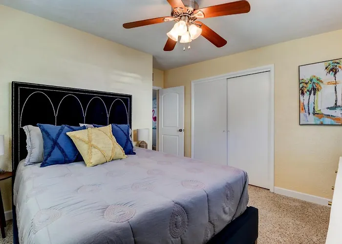 3 Bed 2 Ba Wifi Kitchen Walk To Beach Firepit
